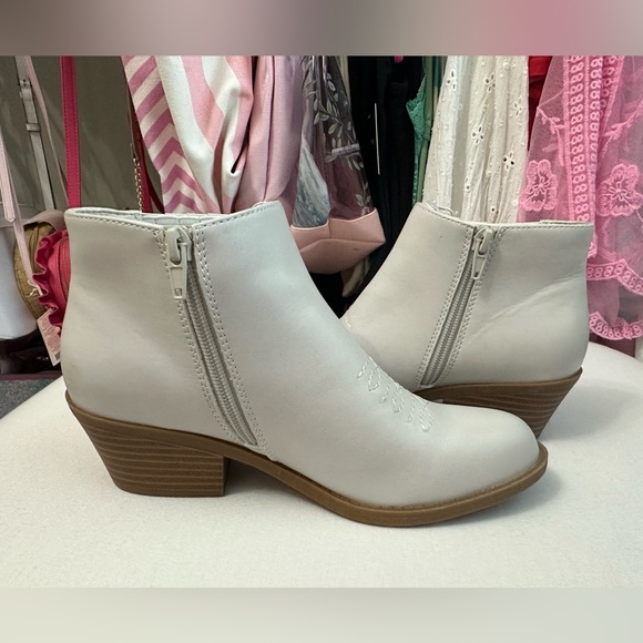 Frye & Co. Jude Ice Boot Bootie Women's Size 6 - Picture 4 of 9